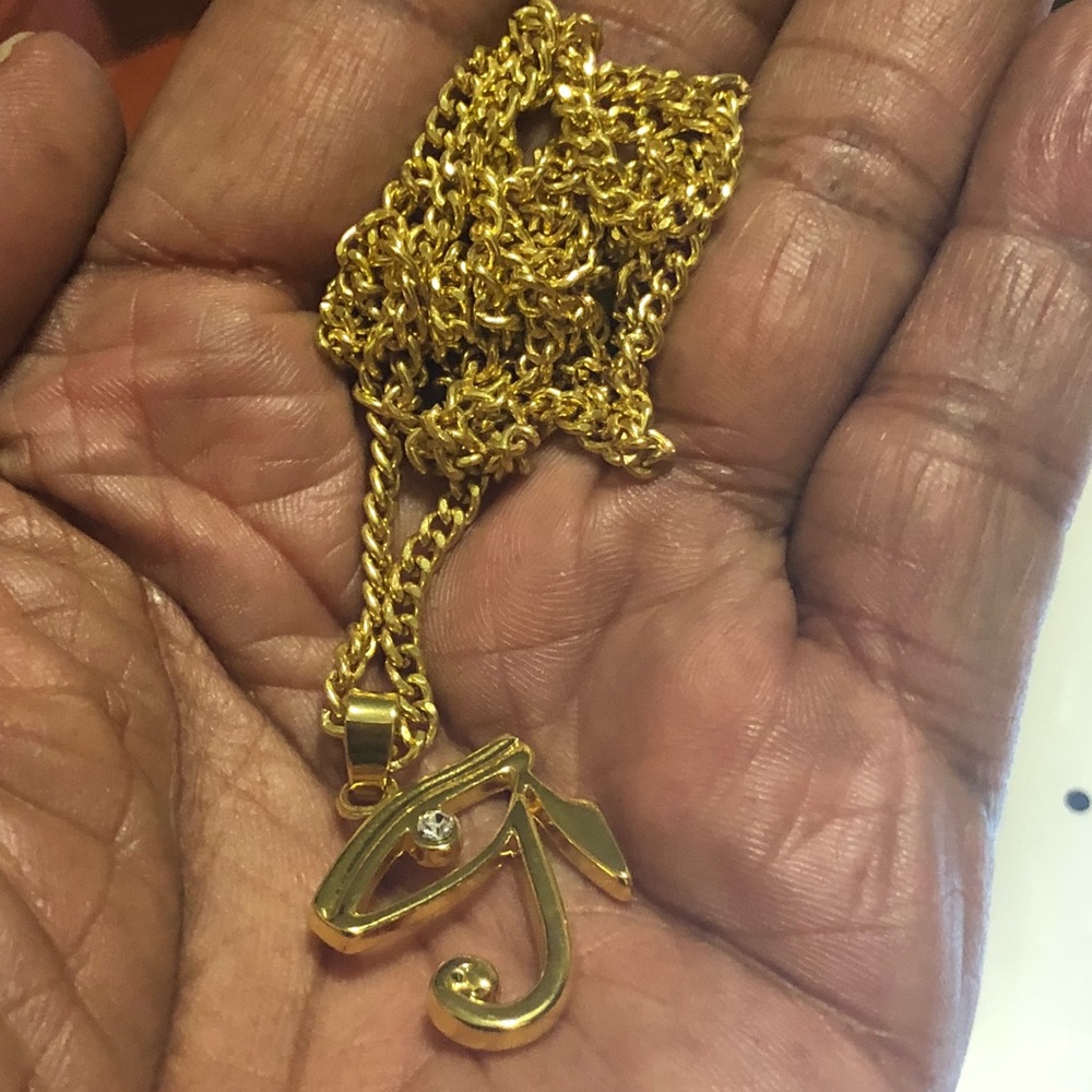 Pendant Necklace & Charm - Picture 4 of 5